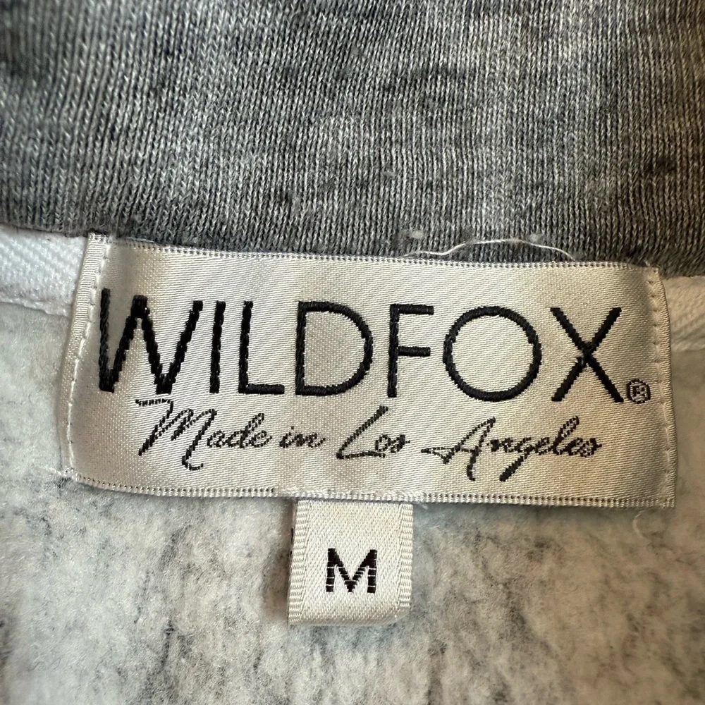 Wildfox MEDIUM Gray Half Zip Sweatshirt with Pink and Orange Chevron - Picture 7 of 8